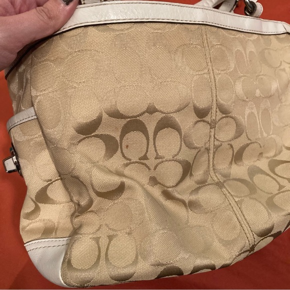 Vintage Coach Signature Logo Shoulder Bag - Picture 11 of 15